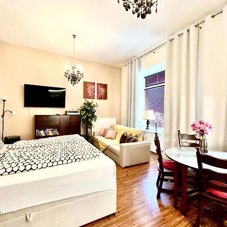 Home Away Main Square Apartment Poprad Exterior foto